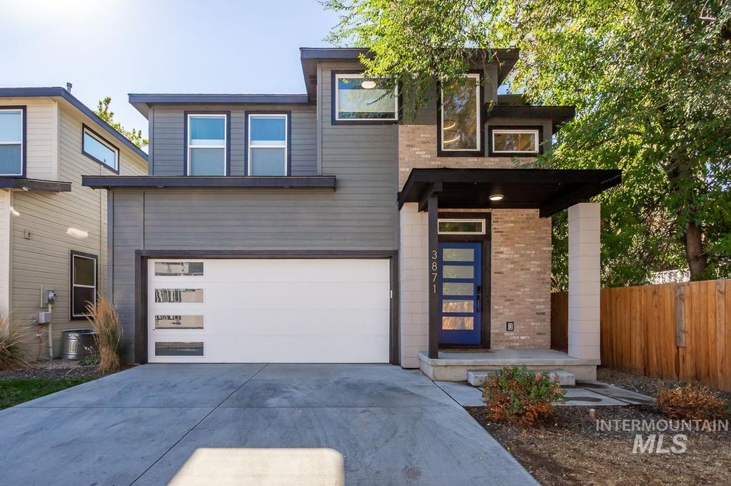 3871 W Puggy Ln, Boise, ID 83705 photo 2