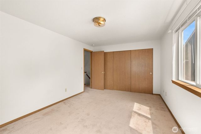 5045 Carole Drive NE, Olympia, WA 98516