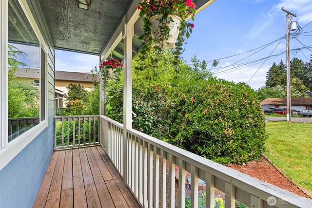 5045 Carole Drive NE, Olympia, WA 98516