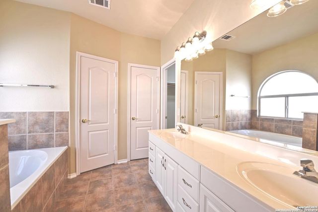 25303 Mesa Ranch, San Antonio, TX 78258