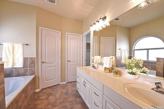 25303 Mesa Ranch, San Antonio, TX 78258