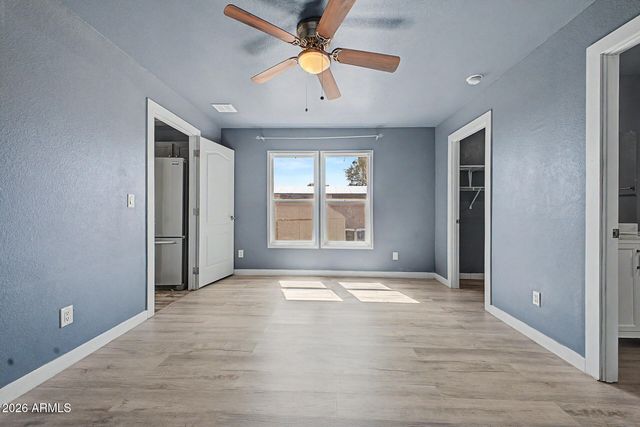 12721 W Greenway Road 207, El Mirage, AZ 85335