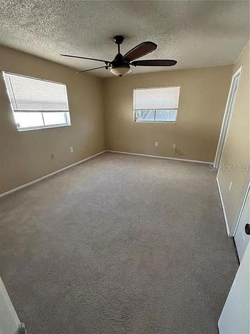 2574 59TH AVENUE S, St Petersburg, FL 33712