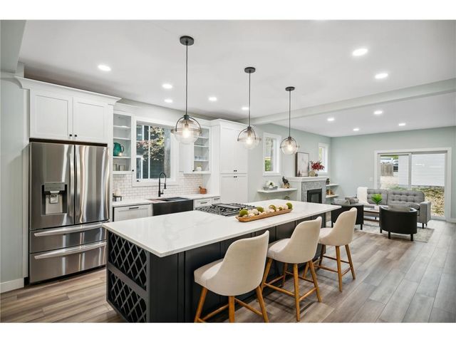 2249 11th Street, White Bear Lake, MN 55110