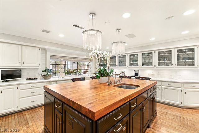 3074 Monte Rosa Avenue, Las Vegas, NV 89120