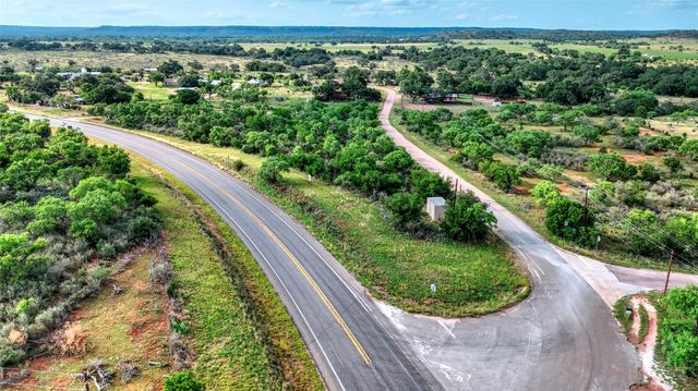 000 Hwy 71 Highway, Valley Spring, TX 76885