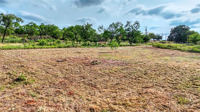 000 Hwy 71 Highway, Valley Spring, TX 76885