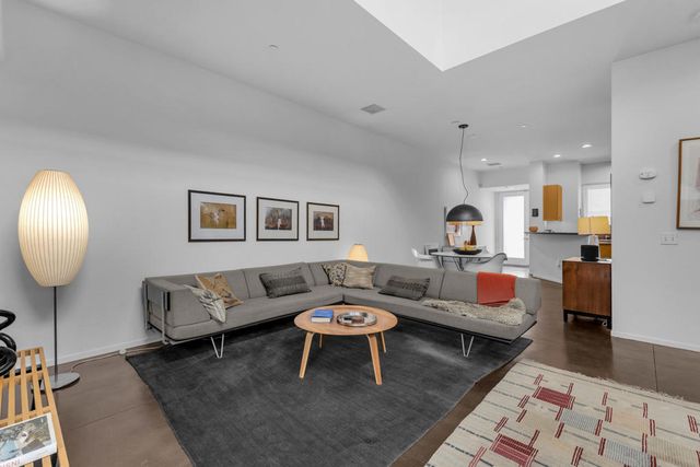 3574 Penny Lane, Palm Springs, CA 92262