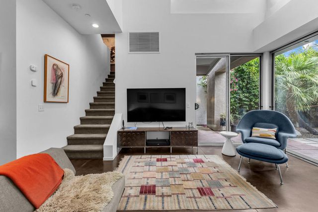 3574 Penny Lane, Palm Springs, CA 92262