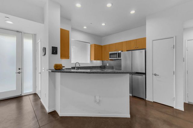 3574 Penny Lane, Palm Springs, CA 92262