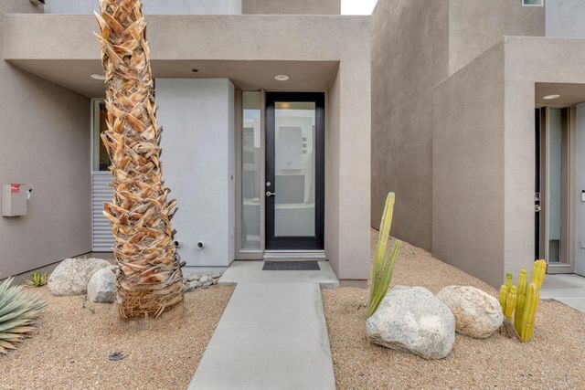 3574 Penny Lane, Palm Springs, CA 92262
