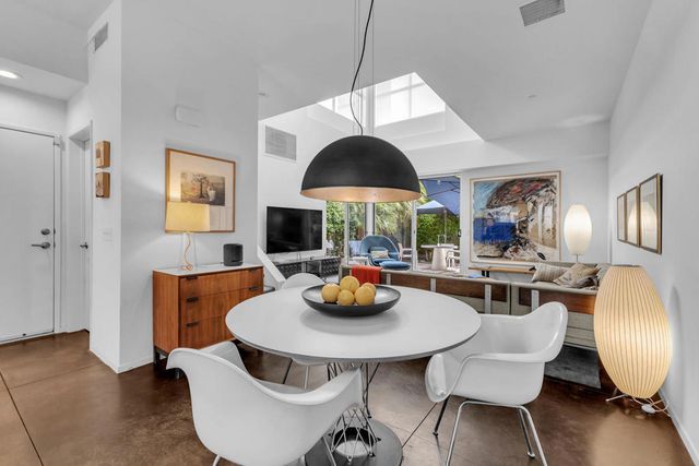 3574 Penny Lane, Palm Springs, CA 92262