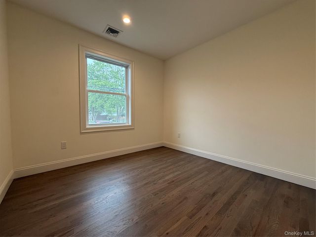 129 Southaven Avenue, Mastic, NY 11950