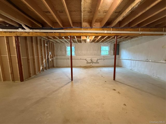 129 Southaven Avenue, Mastic, NY 11950