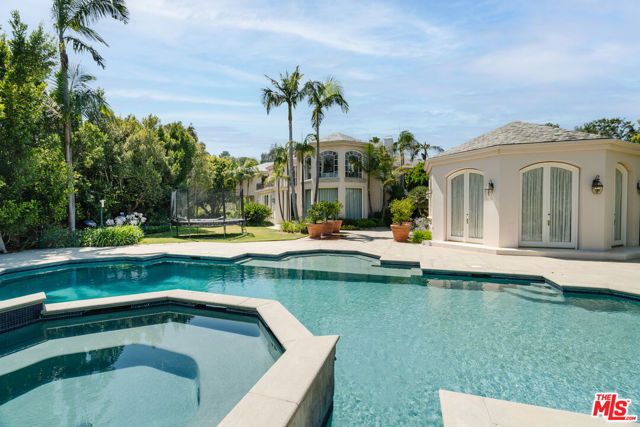 24 Beverly Park Terrace, Beverly Hills, CA 90210