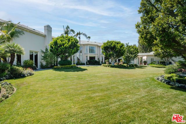 24 Beverly Park Terrace, Beverly Hills, CA 90210