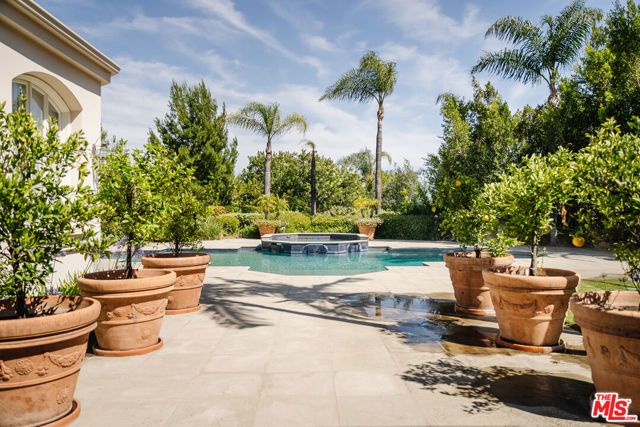 24 Beverly Park Terrace, Beverly Hills, CA 90210