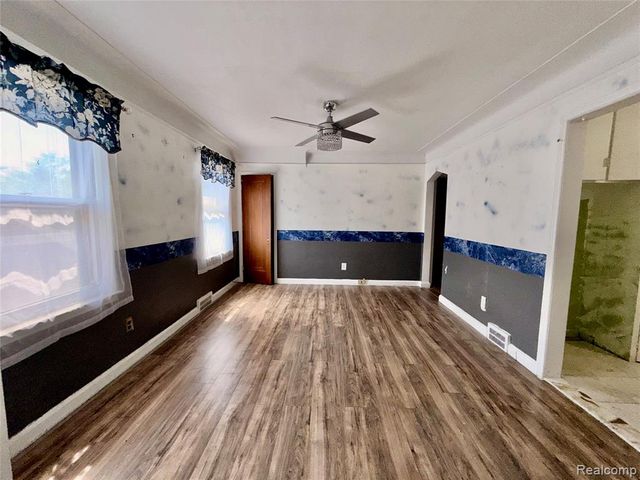 17167 Freeland Street, Detroit, MI 48235