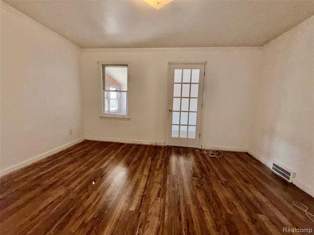 17167 Freeland Street, Detroit, MI 48235