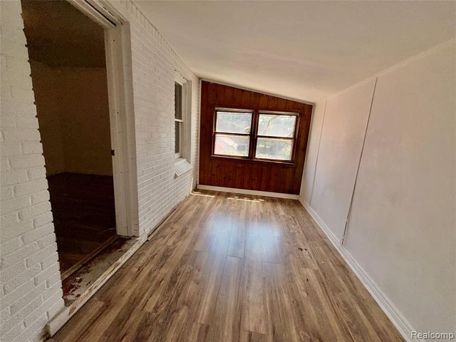 17167 Freeland Street, Detroit, MI 48235