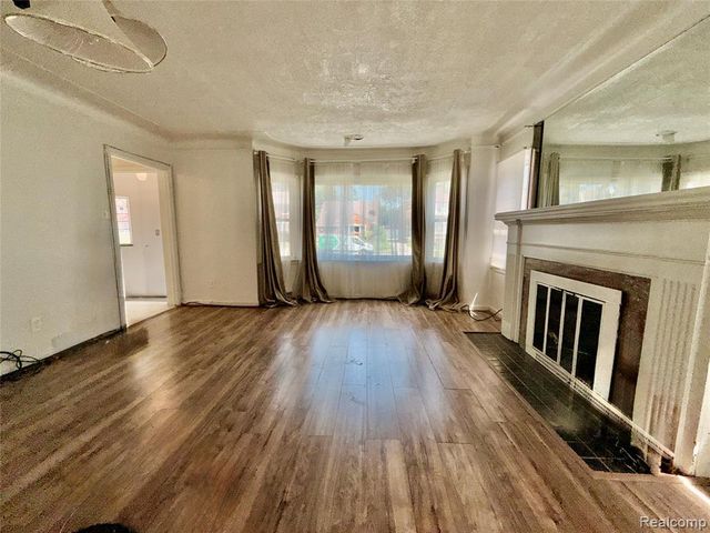 17167 Freeland Street, Detroit, MI 48235