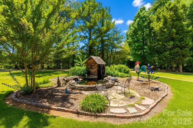 1347 Killian Road, Stanley, NC 28164