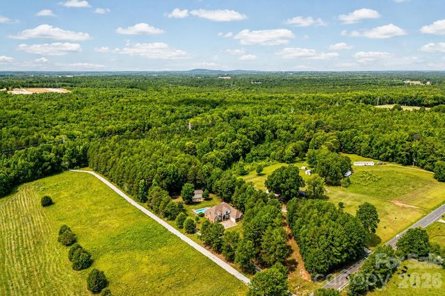 1347 Killian Road, Stanley, NC 28164