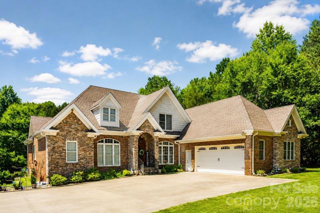 1347 Killian Road, Stanley, NC 28164