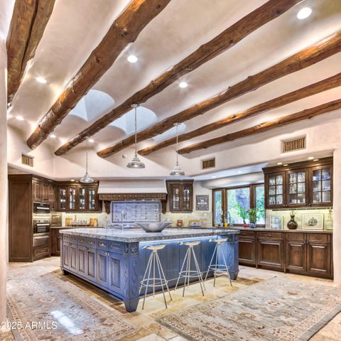 5747 E Mockingbird Lane, Paradise Valley, AZ 85253