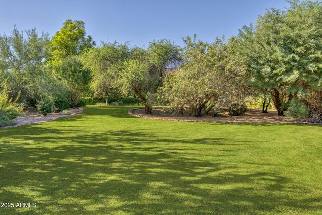 5747 E Mockingbird Lane, Paradise Valley, AZ 85253