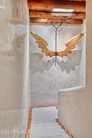 5747 E Mockingbird Lane, Paradise Valley, AZ 85253