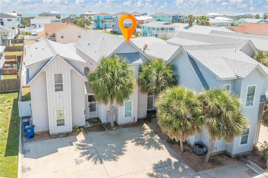 2821 S 11th St 102, Port Aransas, TX 78373