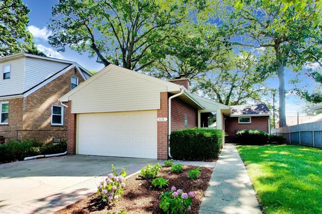 1619 Elizabeth Avenue, North Chicago, IL 60064