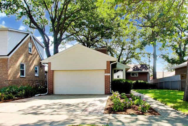 1619 Elizabeth Avenue, North Chicago, IL 60064