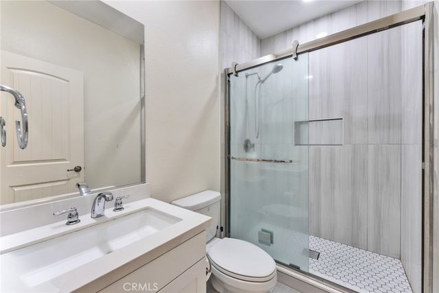 2675 Half Dome Ct, Jurupa Valley, CA 92509