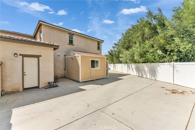 2675 Half Dome Ct, Jurupa Valley, CA 92509