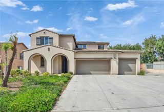 2675 Half Dome Ct, Jurupa Valley, CA 92509