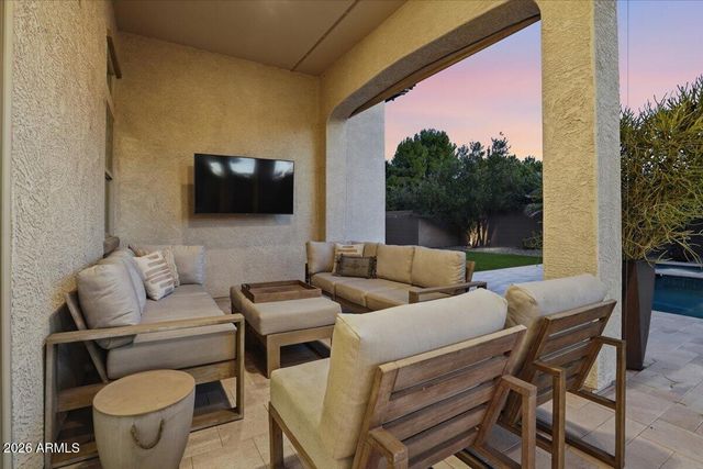 871 E PEACH TREE Place, Chandler, AZ 85249