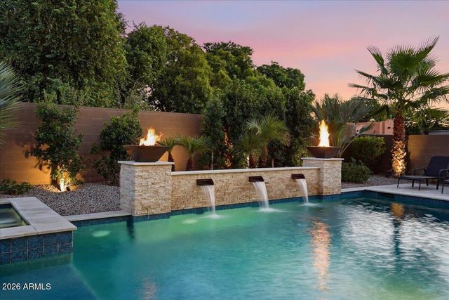 871 E PEACH TREE Place, Chandler, AZ 85249