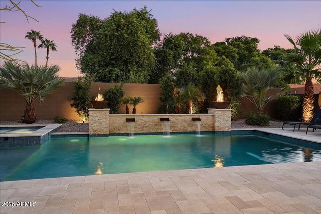 871 E PEACH TREE Place, Chandler, AZ 85249