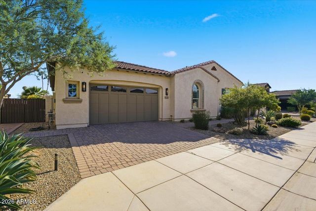 871 E PEACH TREE Place, Chandler, AZ 85249