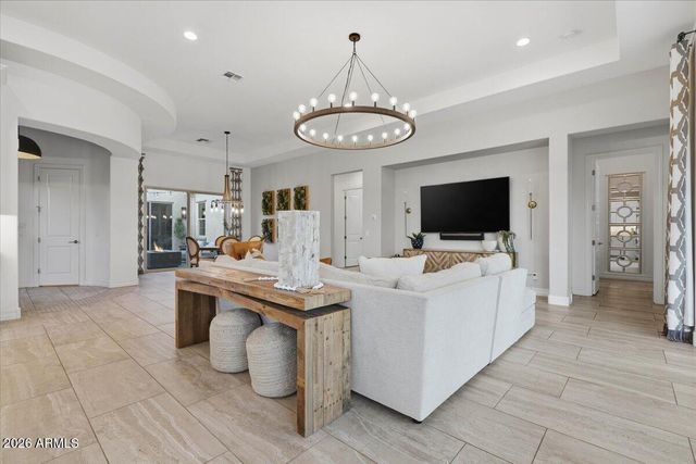 871 E PEACH TREE Place, Chandler, AZ 85249