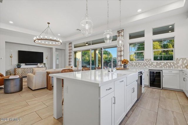 871 E PEACH TREE Place, Chandler, AZ 85249