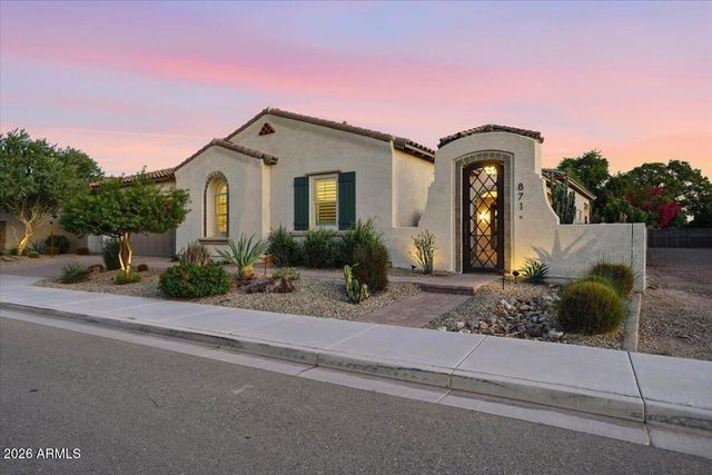 871 E PEACH TREE Place, Chandler, AZ 85249