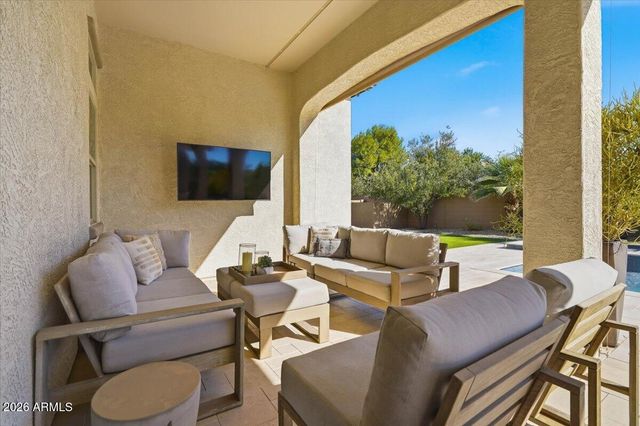 871 E PEACH TREE Place, Chandler, AZ 85249