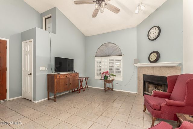 1718 S LONGMORE Street 75, Mesa, AZ 85202