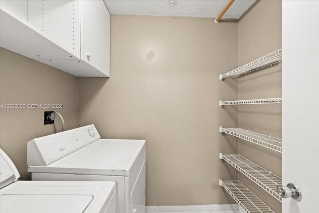 2303 N Congress Ave 27, Boynton Beach, FL 33426