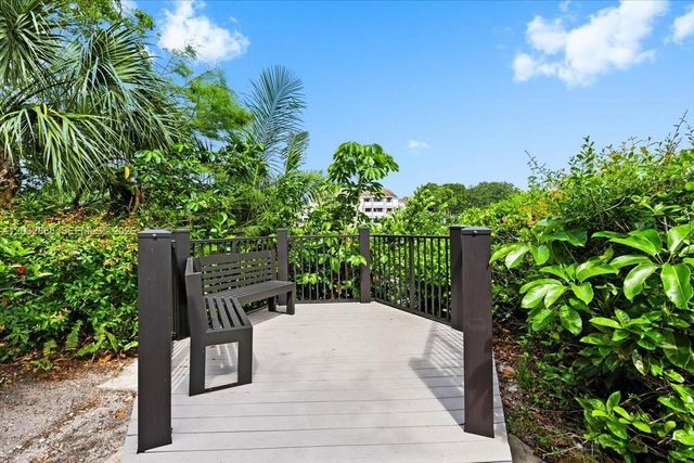 2303 N Congress Ave 27, Boynton Beach, FL 33426