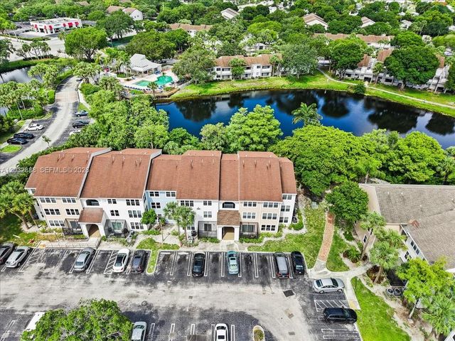 2303 N Congress Ave 27, Boynton Beach, FL 33426