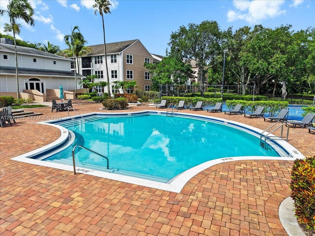2303 N Congress Ave 27, Boynton Beach, FL 33426